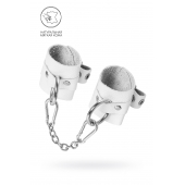 Белые мягкие кожаные наручники с люверсами - Pecado - купить с доставкой в Оренбурге