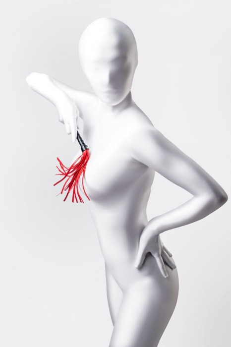 Красно-черный флоггер Anonymo - 28 см. - ToyFa - купить с доставкой в Оренбурге